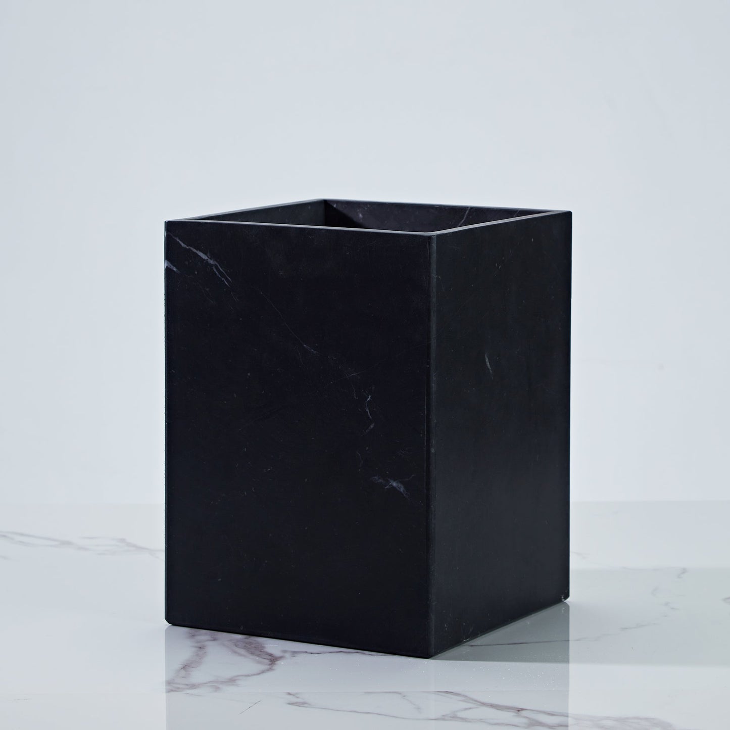 Handcrafted Black Marquina Marble Bath Accessories - Unique and Chic Bathroom Supplies for Elegant Decor