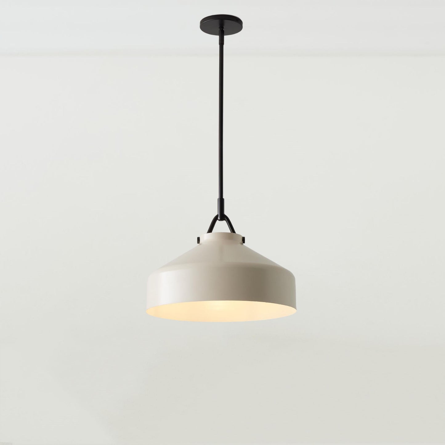 VersaGlow Premium Metal Pendant Light - Elegant Multi-Functional Design with Premium Material for Dining Room