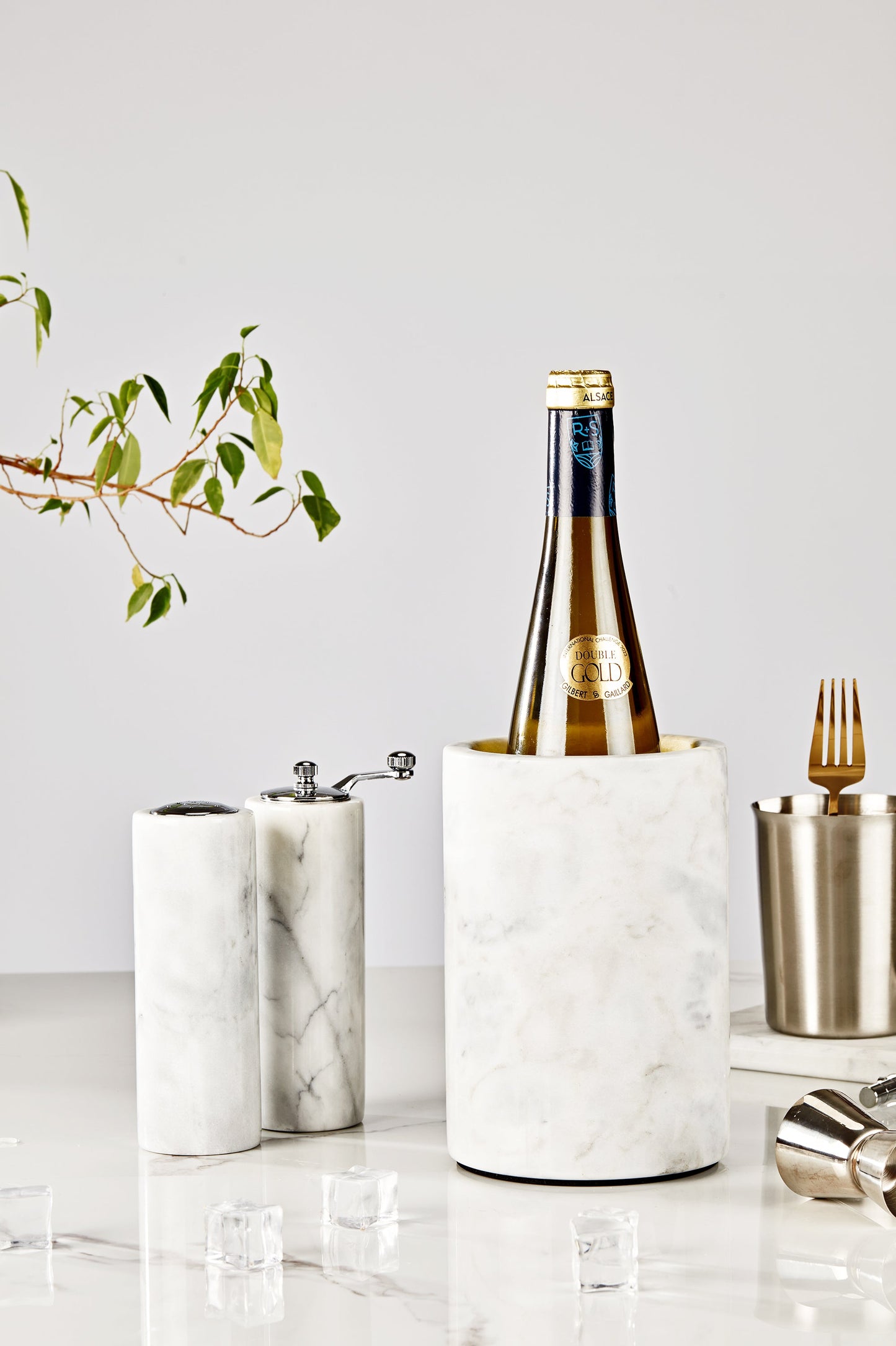 legant French White Marble Wine Cooler for Kitchen - Multi-functional Design for Dining Room and Perfect Marble Wine Chiller