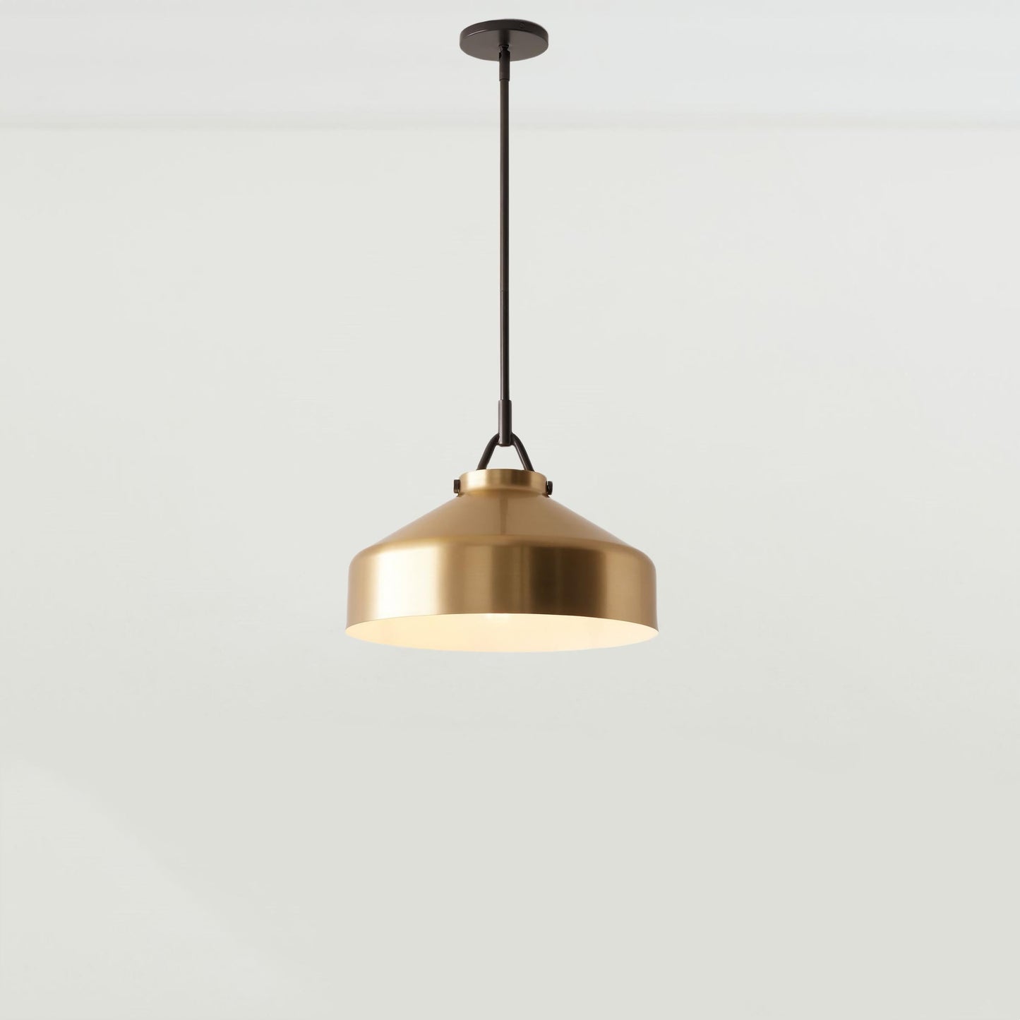 VersaGlow Premium Metal Pendant Light - Elegant Multi-Functional Design with Premium Material for Dining Room
