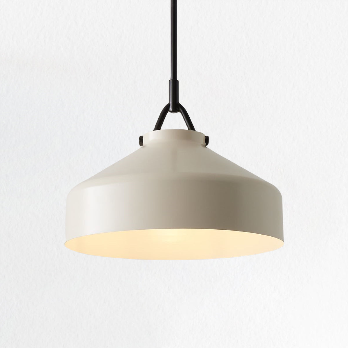 VersaGlow Premium Metal Pendant Light - Elegant Multi-Functional Design with Premium Material for Dining Room