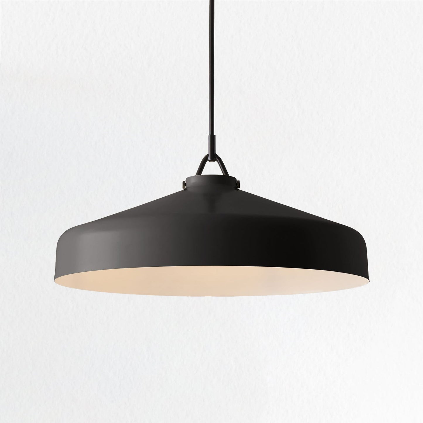 VersaGlow Premium Metal Pendant Light - Elegant Multi-Functional Design with Premium Material for Dining Room