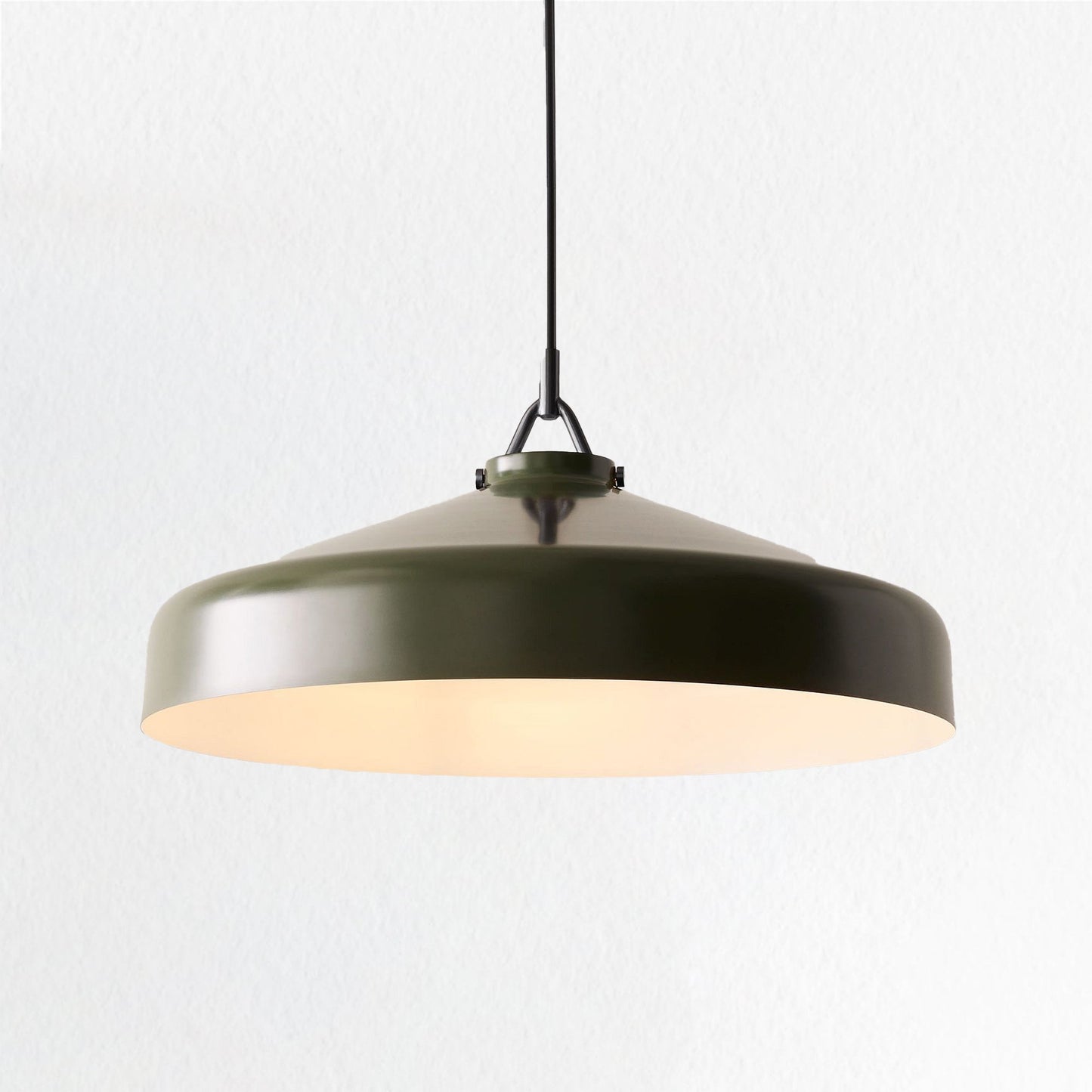 VersaGlow Premium Metal Pendant Light - Elegant Multi-Functional Design with Premium Material for Dining Room