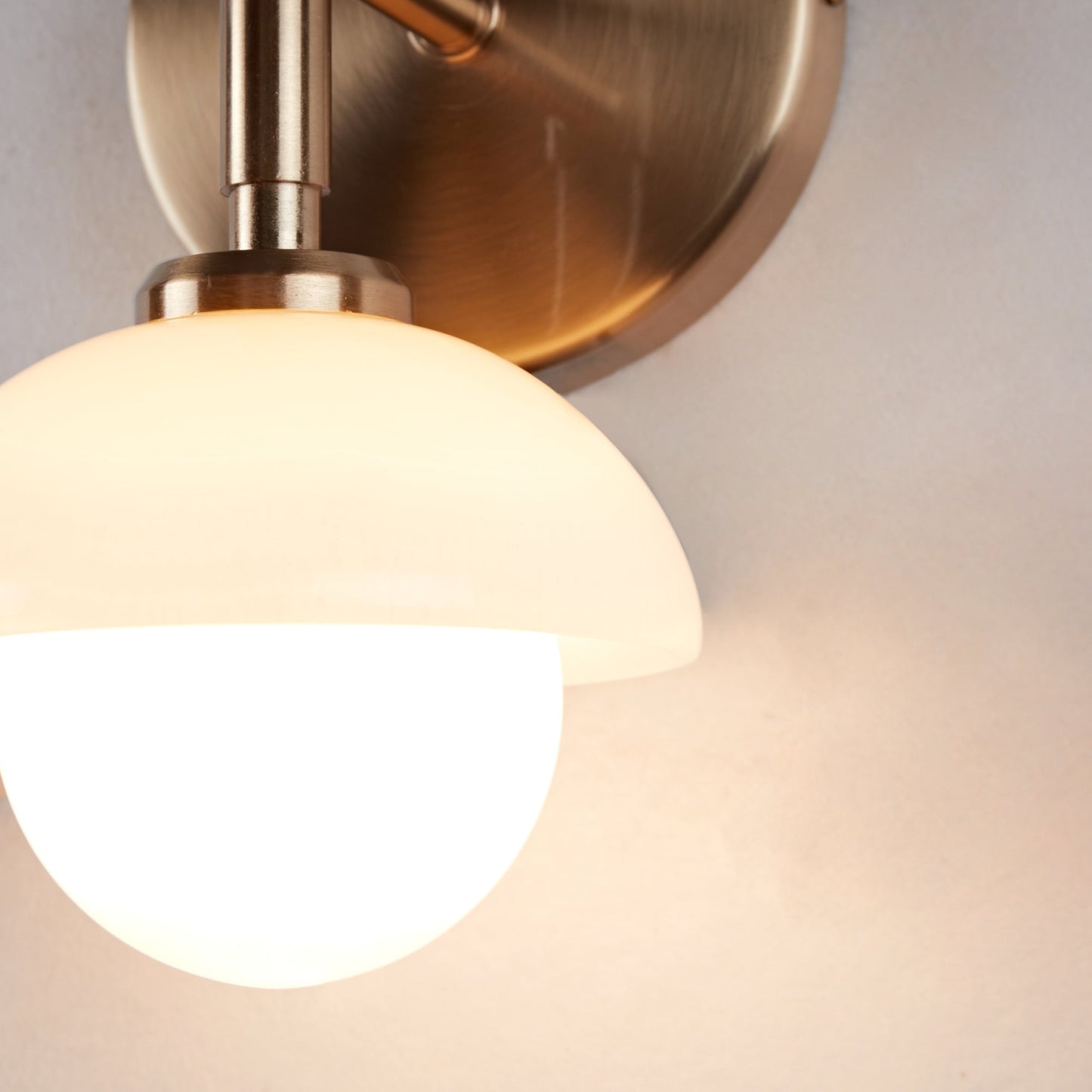 Alabaster Glow Hand-Carved Bathroom Sconce - Elegant Brass Light Fixture with Opal and Alabaster Shades, Suitable for Bathroom and Living Room