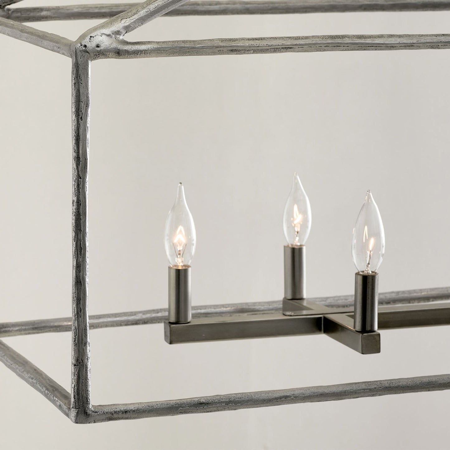 ForgeCurve Dining Chandelier - Modern Hand-Forged Chandelier with Organic Curves Suitable for Dining Room And Living Room